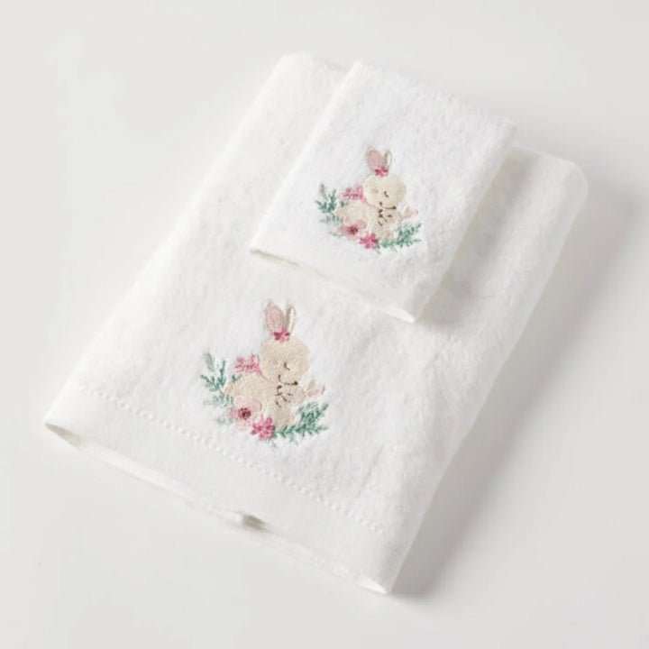 Jiggle & Giggle Bath Towel & Face Washer Set