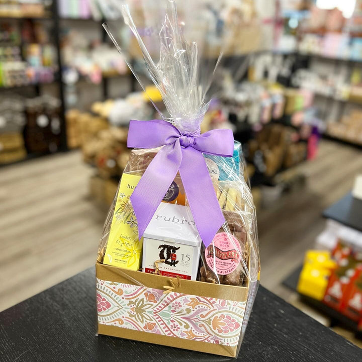 Tea & Treats Gift Hamper