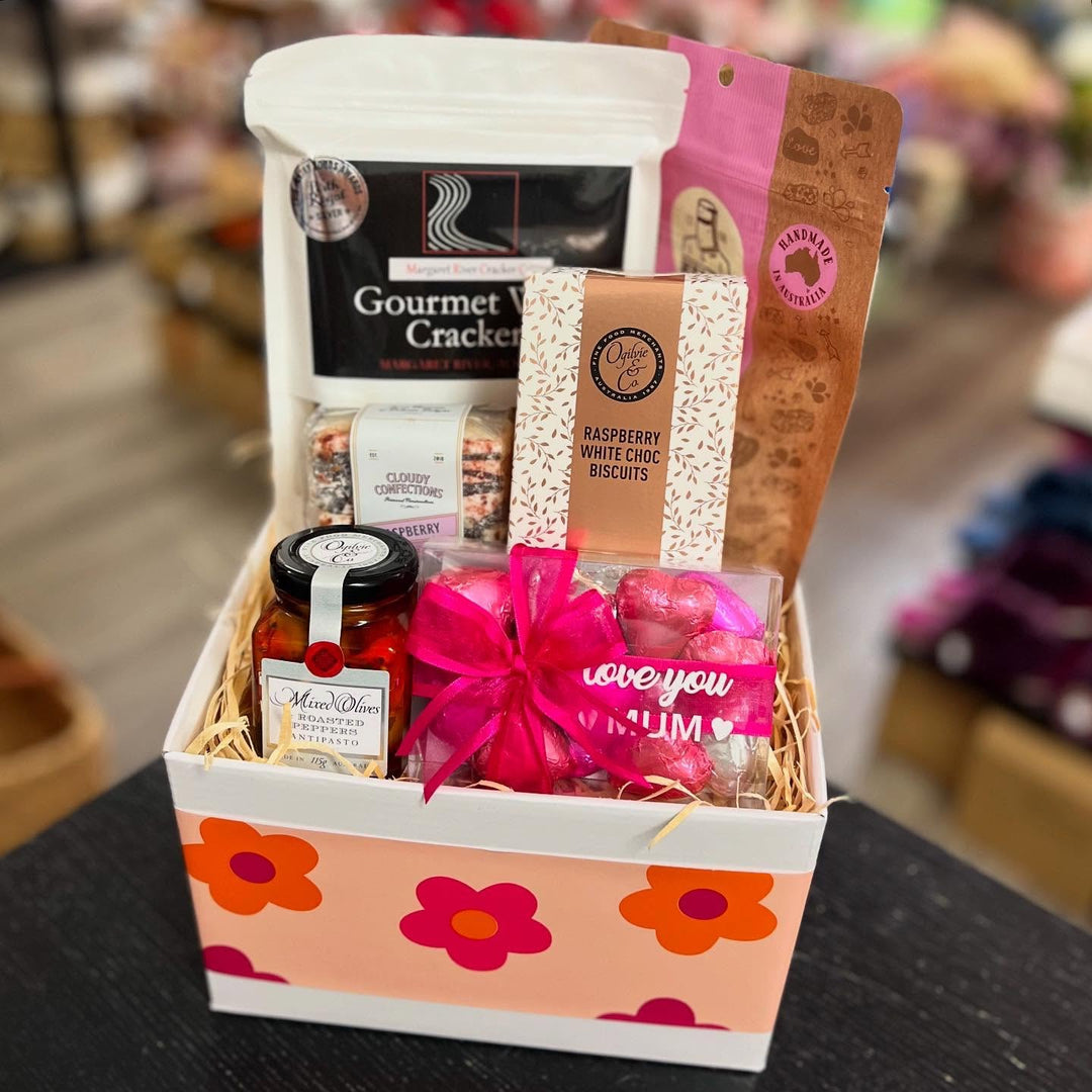 Love You Mum Sweet & Savoury Gift Hamper