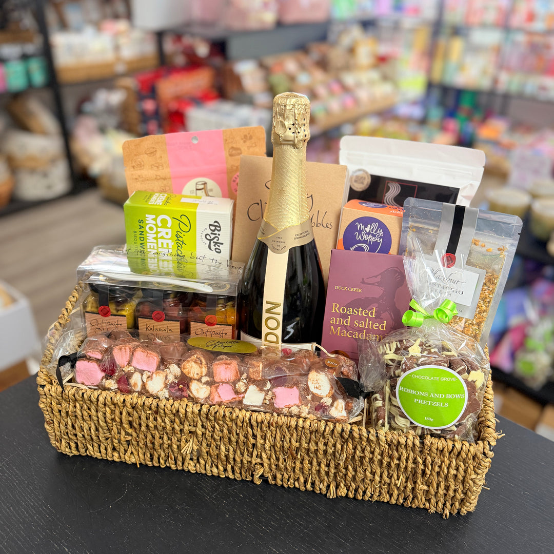 Gourmet Nibbles & Chandon Gift Hamper