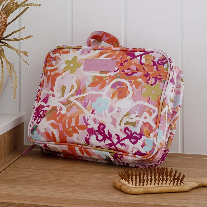 Mindful Marlo Hanging Toiletry Bag