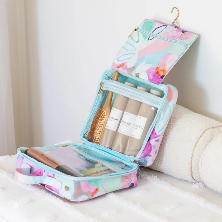 Mindful Marlo Hanging Toiletry Bag